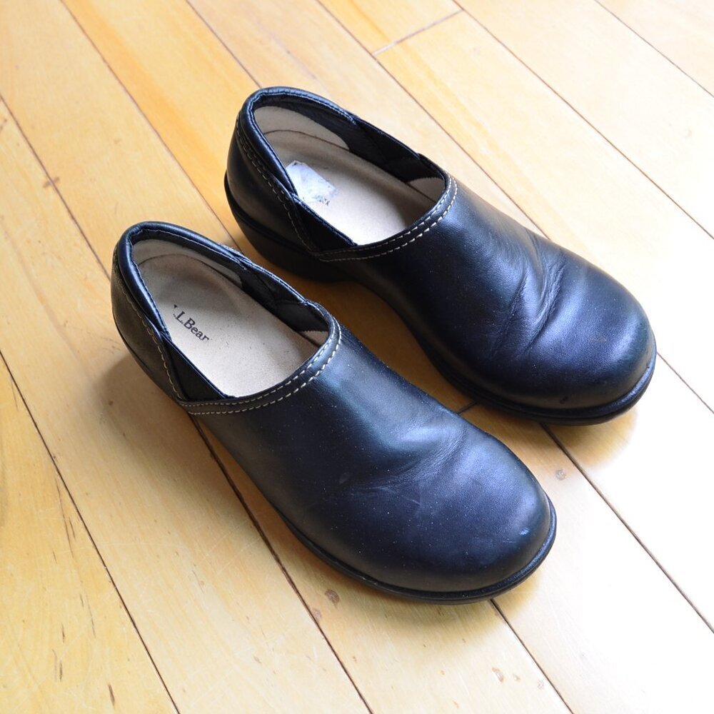 L.L. Bean Leather Wedge Style Comfort Clog Mules Size 7.5 M